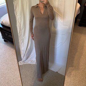 Maxi Knit Long-sleeve Dress